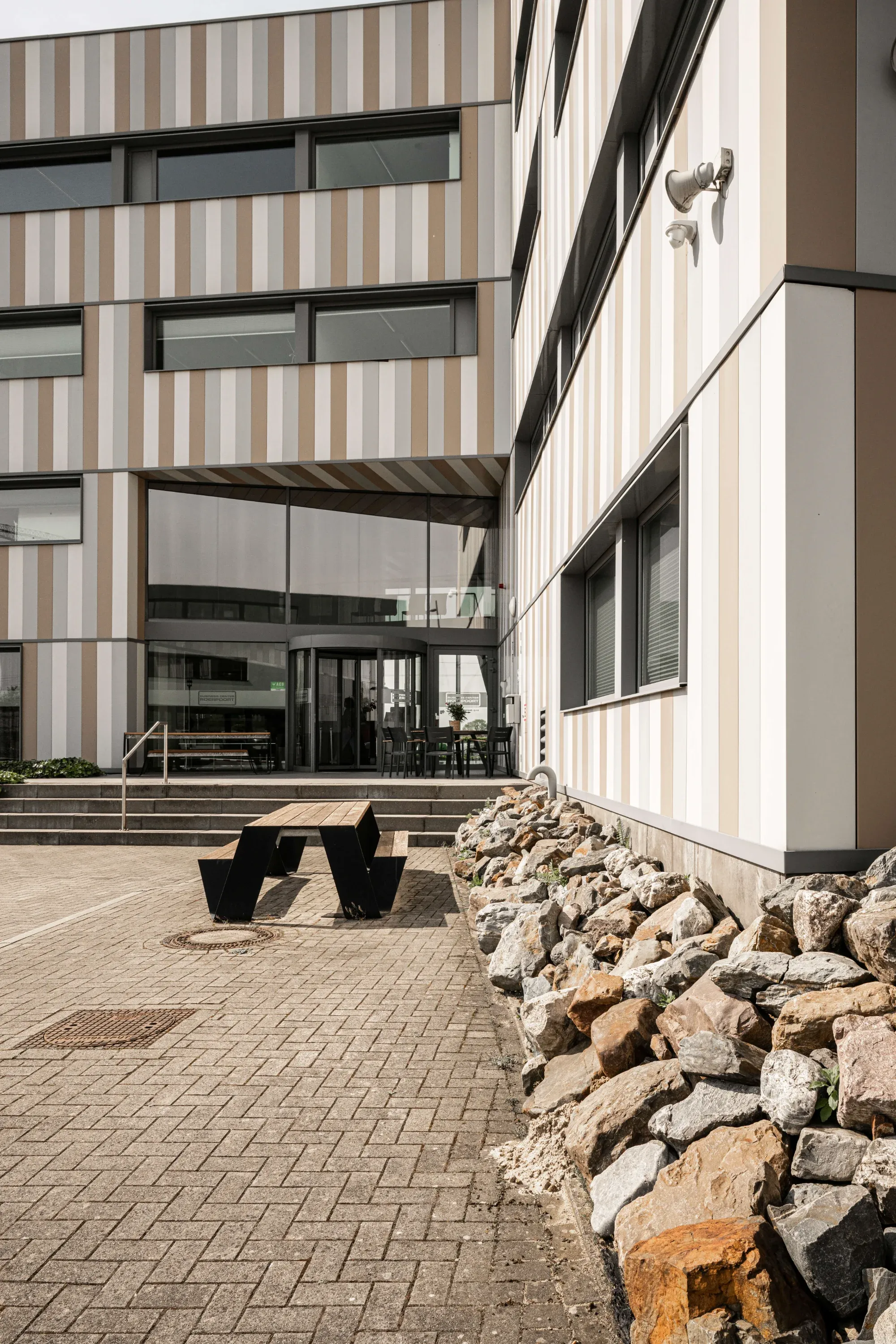 Business Center Roerpoort, Boven de Wolfskuil 3 foto 4