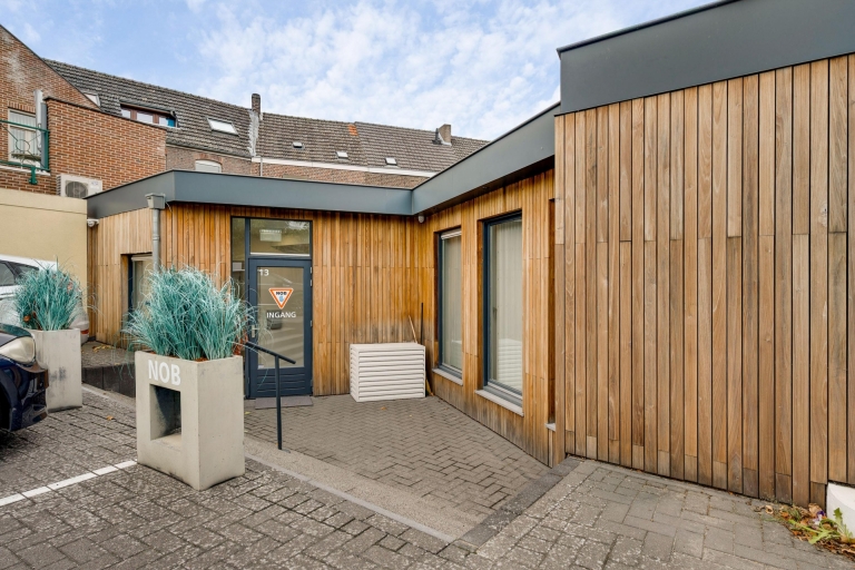 Ernst Casimirstraat 13, Roermond — Ernst Casimirstraat 13, Roermond