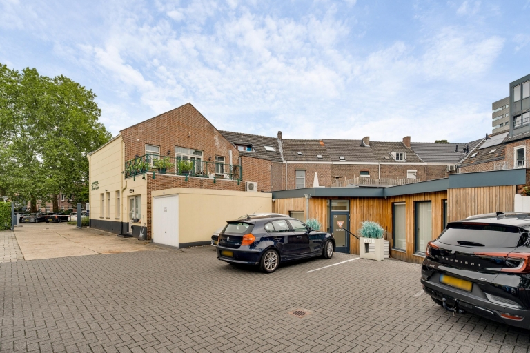 Ernst Casimirstraat 13, Roermond foto 4