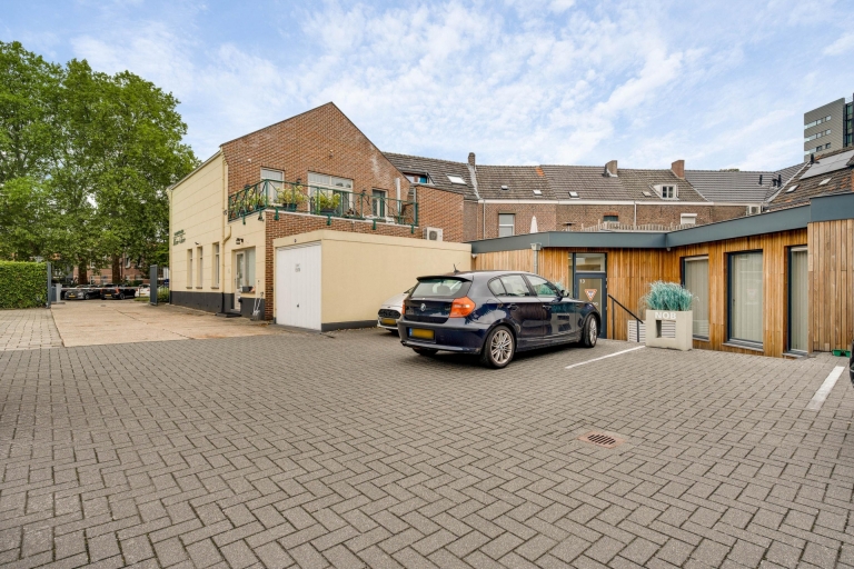Ernst Casimirstraat 13, Roermond foto 5