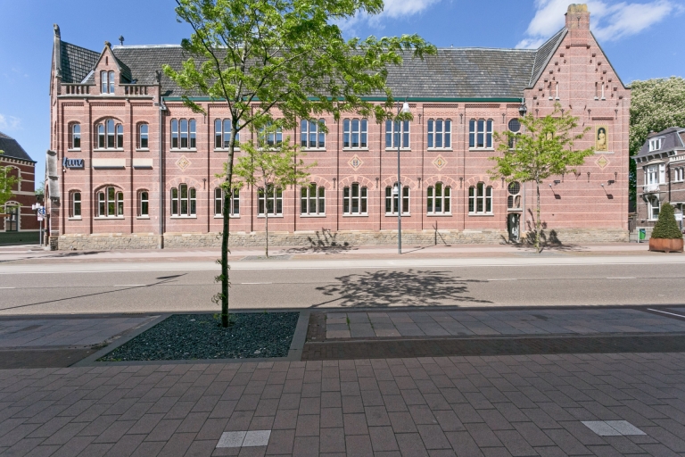 Godsweerdersingel 77, Roermond — Godsweerdersingel 77, Roermond